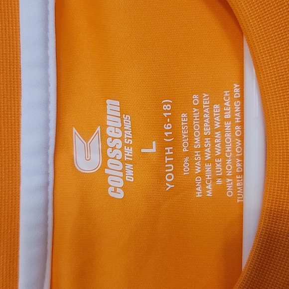 University of Tennessee Youth Shirt - Picture 2 of 3